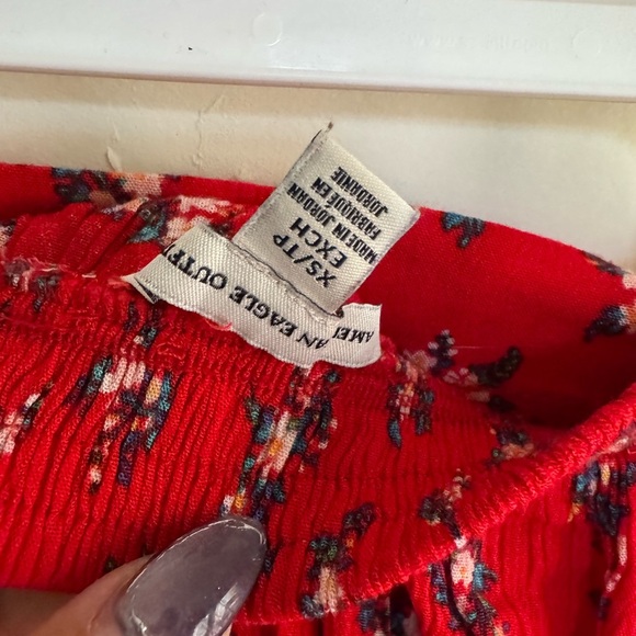 American Eagle Outfitters Red Floral Shorts  and Crop Top Set XS - Picture 7 of 9